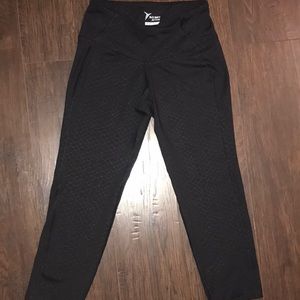 Snake Skin Old Navy Capri Leggings